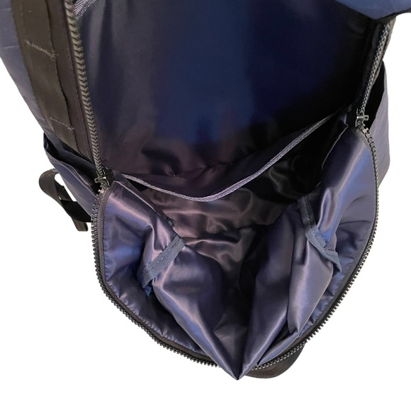 Herschel Studio XL Unisex Navy Blue Backpack - Picture 11 of 15